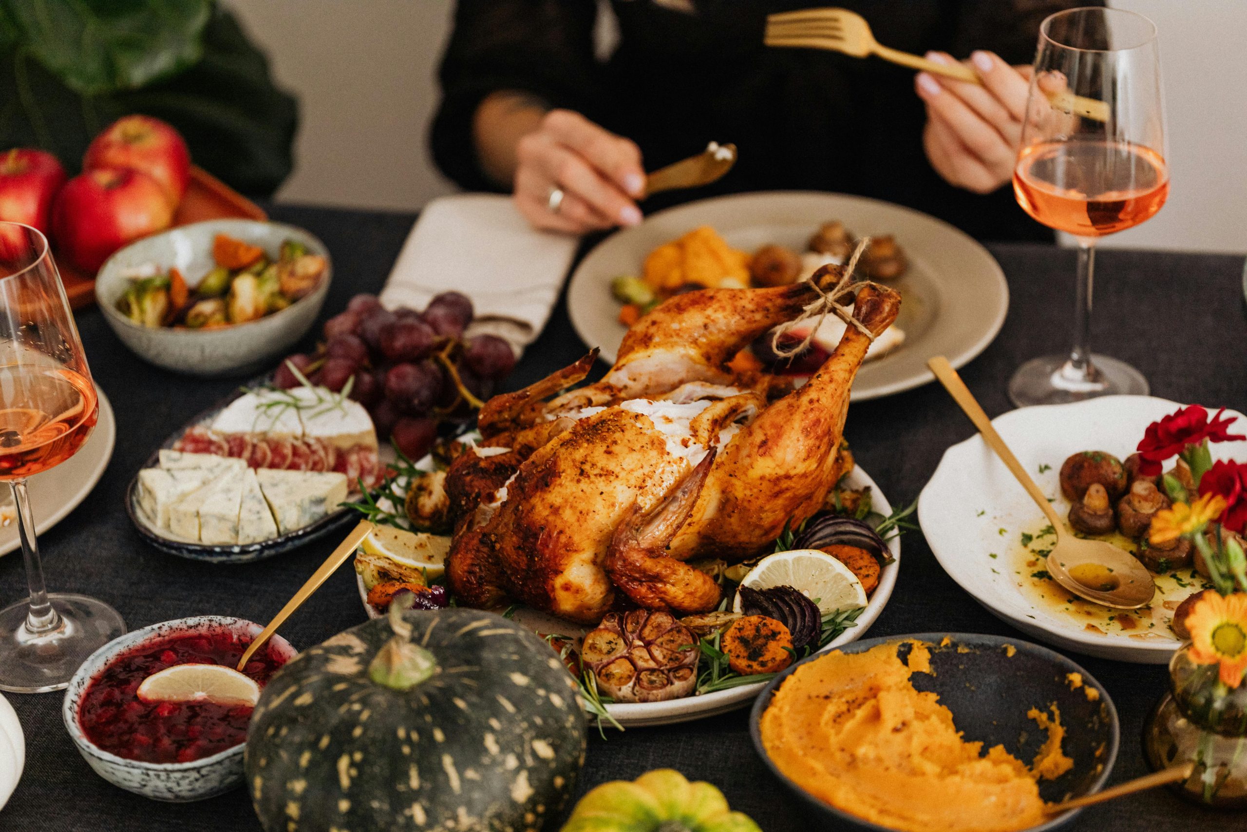 A Grateful Gathering—Thanksgiving at The Laureate